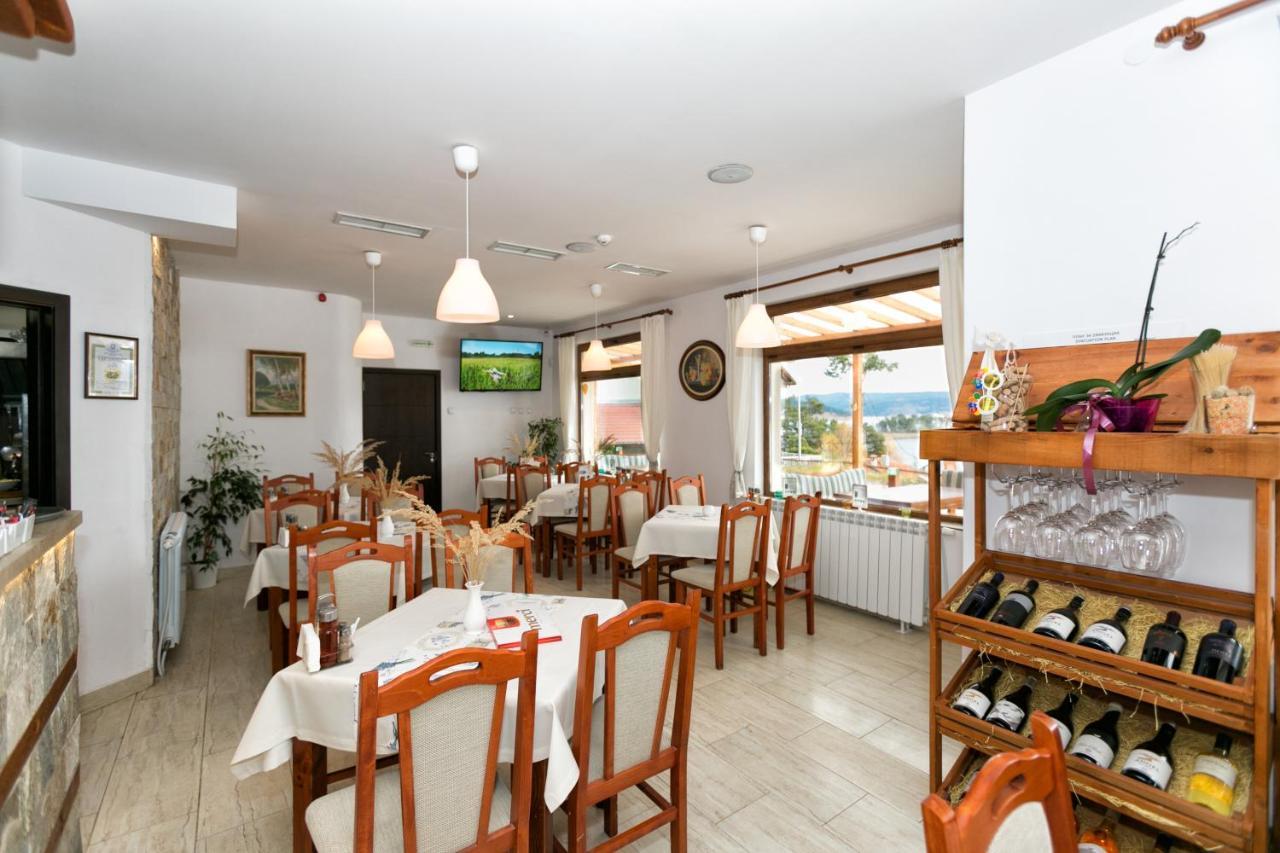 Villa Santa Maria Tsigov Chark Esterno foto