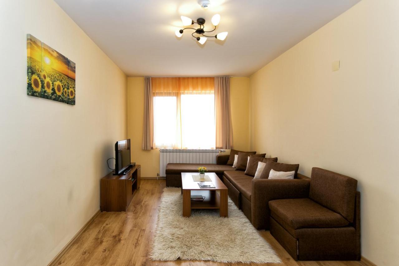 Villa Santa Maria Tsigov Chark Esterno foto