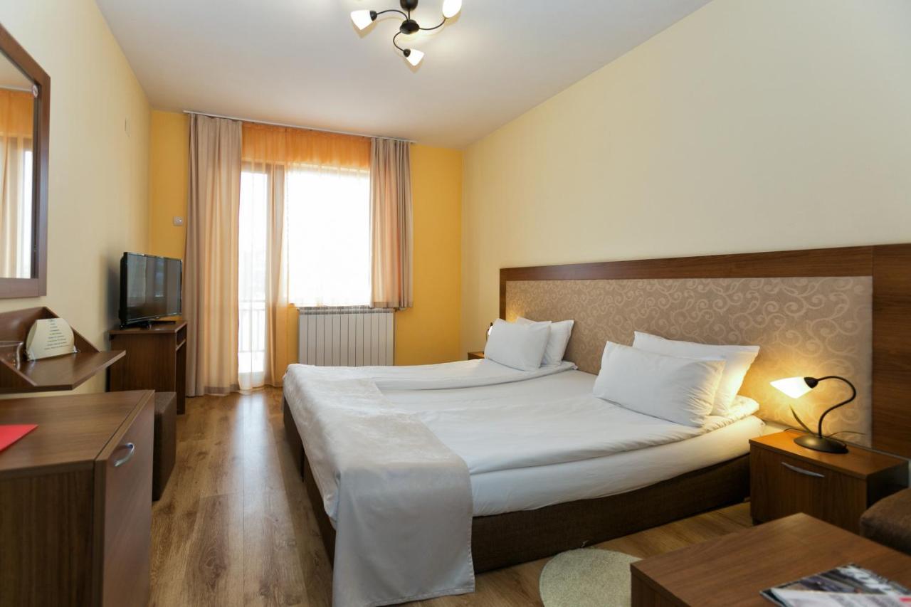Villa Santa Maria Tsigov Chark Esterno foto