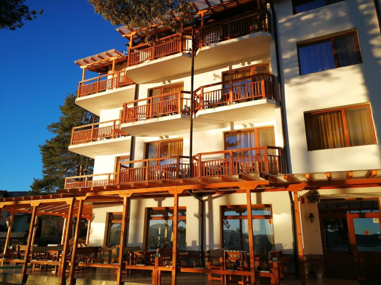 Villa Santa Maria Tsigov Chark Esterno foto